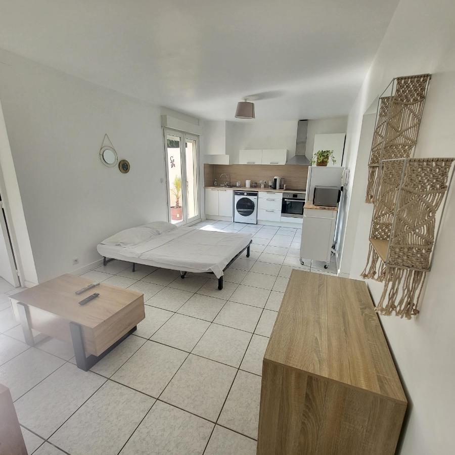 Bel Appartement Avec Jardin De 30M2 , Climatise Avec Parking Et Arrivee Autonome Cabestany Luaran gambar